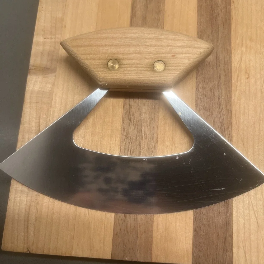Alaska Cutlery ULU 6 Inch Knife & Wood Chopping Bowl W/ Salad Server Bear Paws